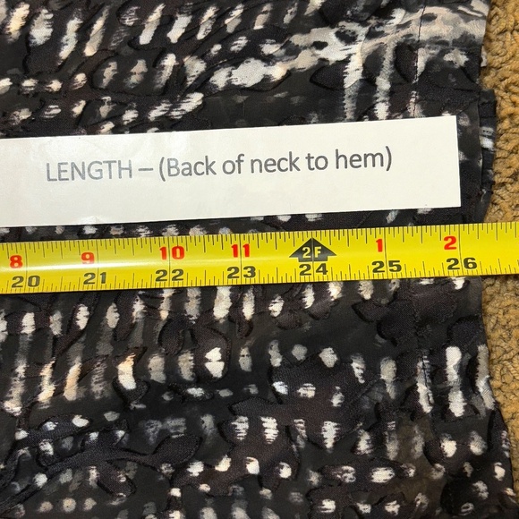 Chico's Women ButtonUp Long Sleeve Velvet Burnout Silk Shirt Sz 2 = USL/12 Party - Picture 13 of 15